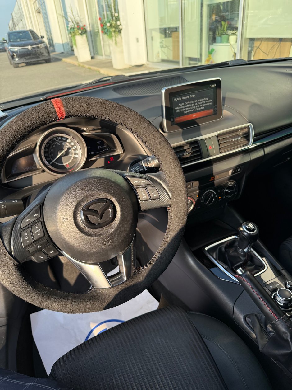 2015 Mazda 3 GS-10