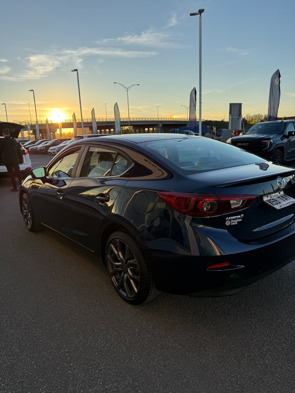 2018 Mazda 3 GT-2