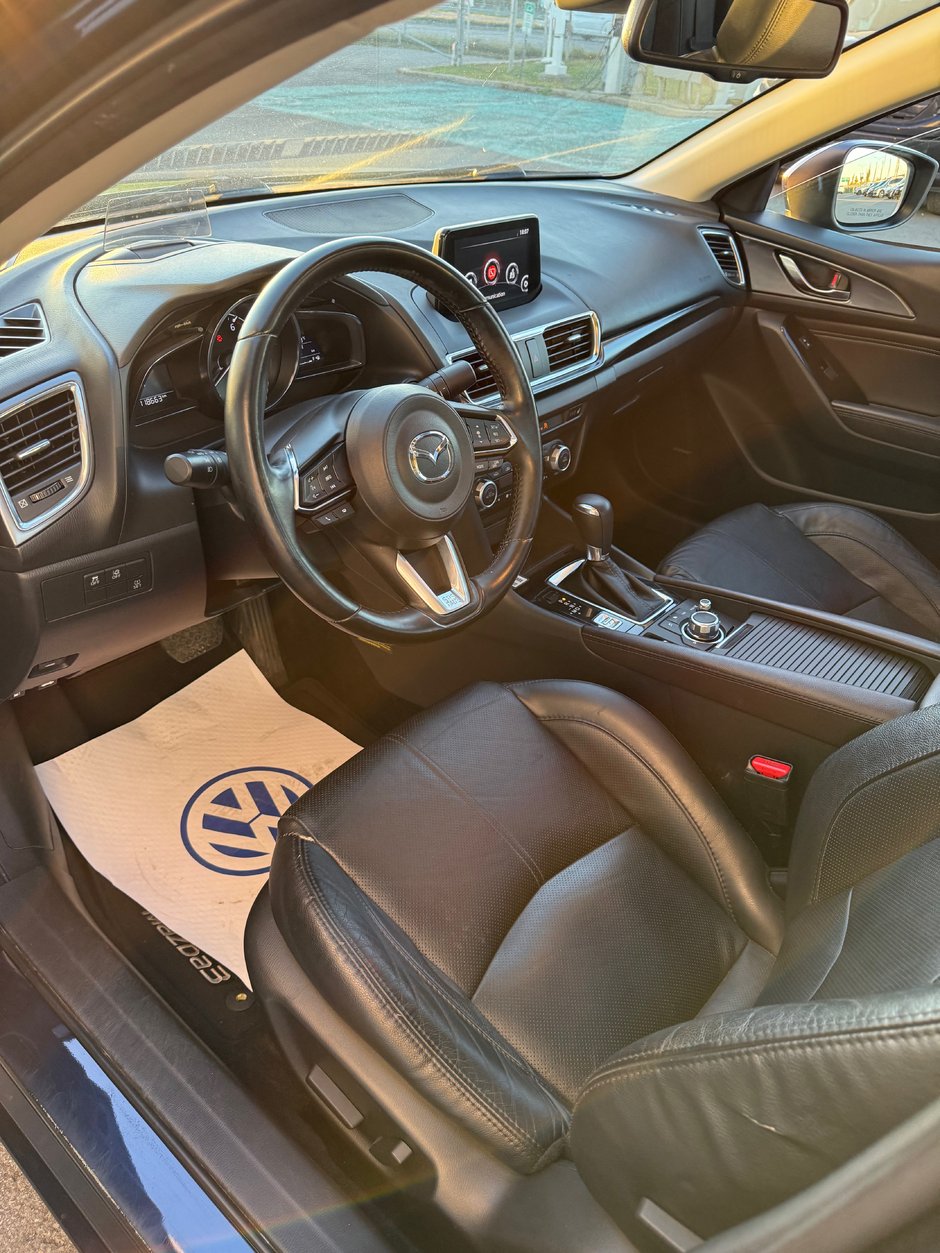 2018 Mazda 3 GT-4