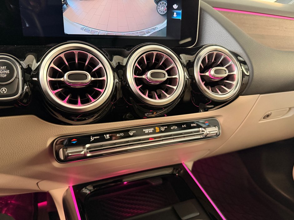 2021 Mercedes-Benz GLA 250-14