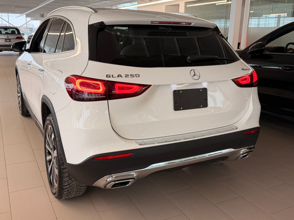 2021 Mercedes-Benz GLA 250-2