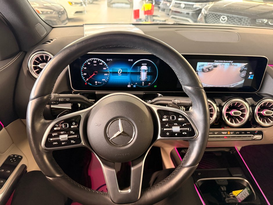 2021 Mercedes-Benz GLA 250-16