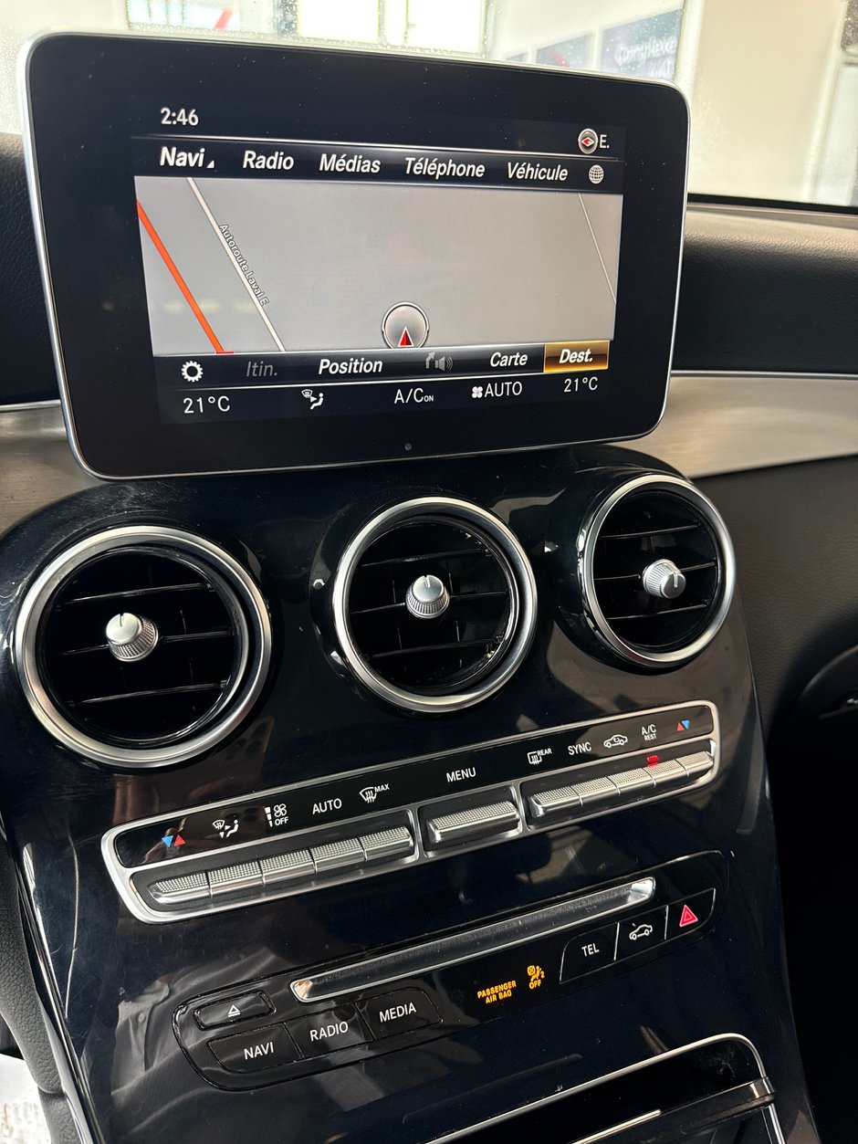 2018 Mercedes-Benz GLC 300-12