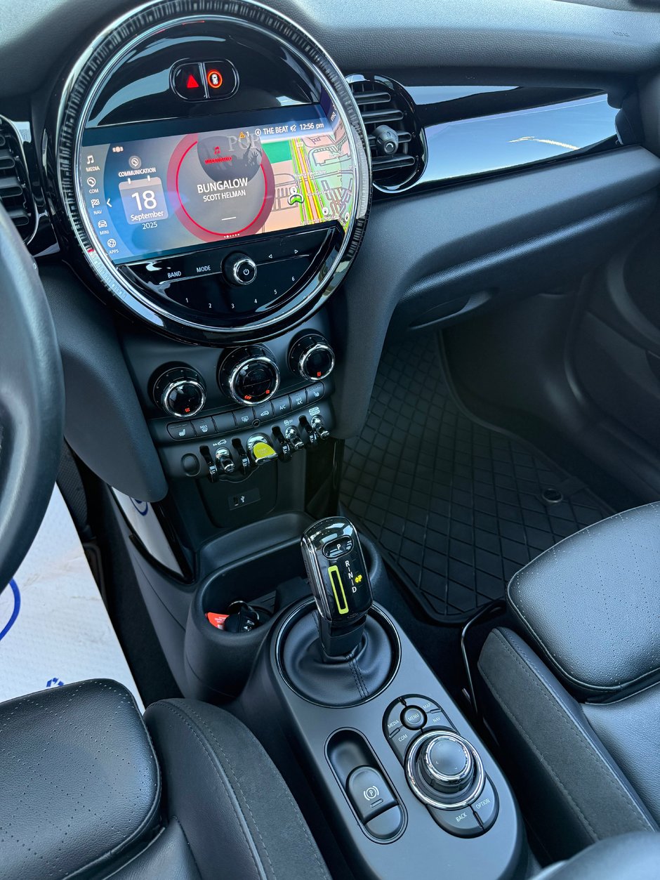 2023 MINI 3 Door Cooper SE-12