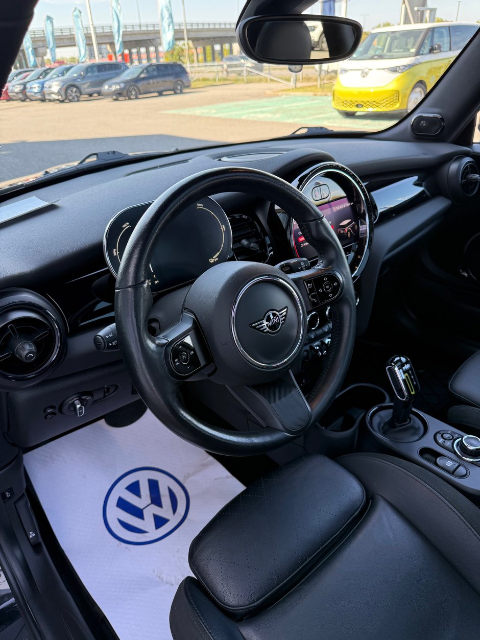 2023 MINI 3 Door Cooper SE-7