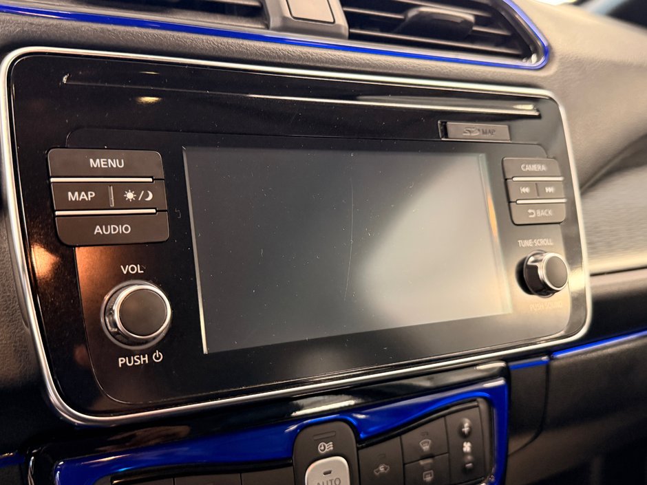 2019 Nissan LEAF SL-19