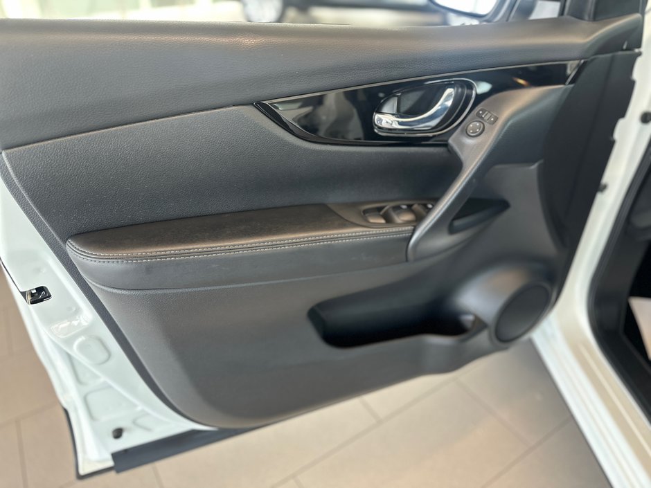 2021 Nissan Qashqai Sv awd-12