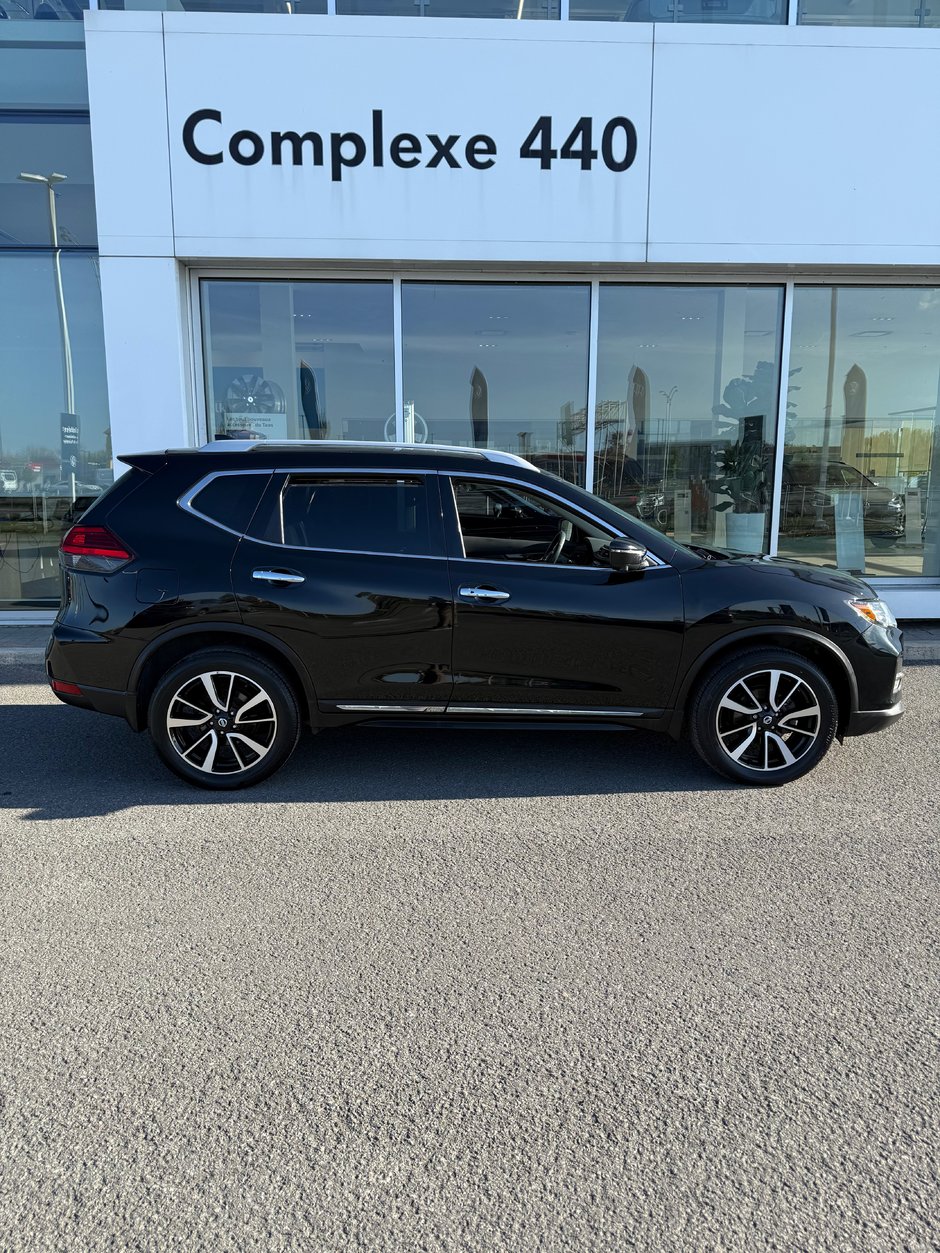 2017 Nissan Rogue-1