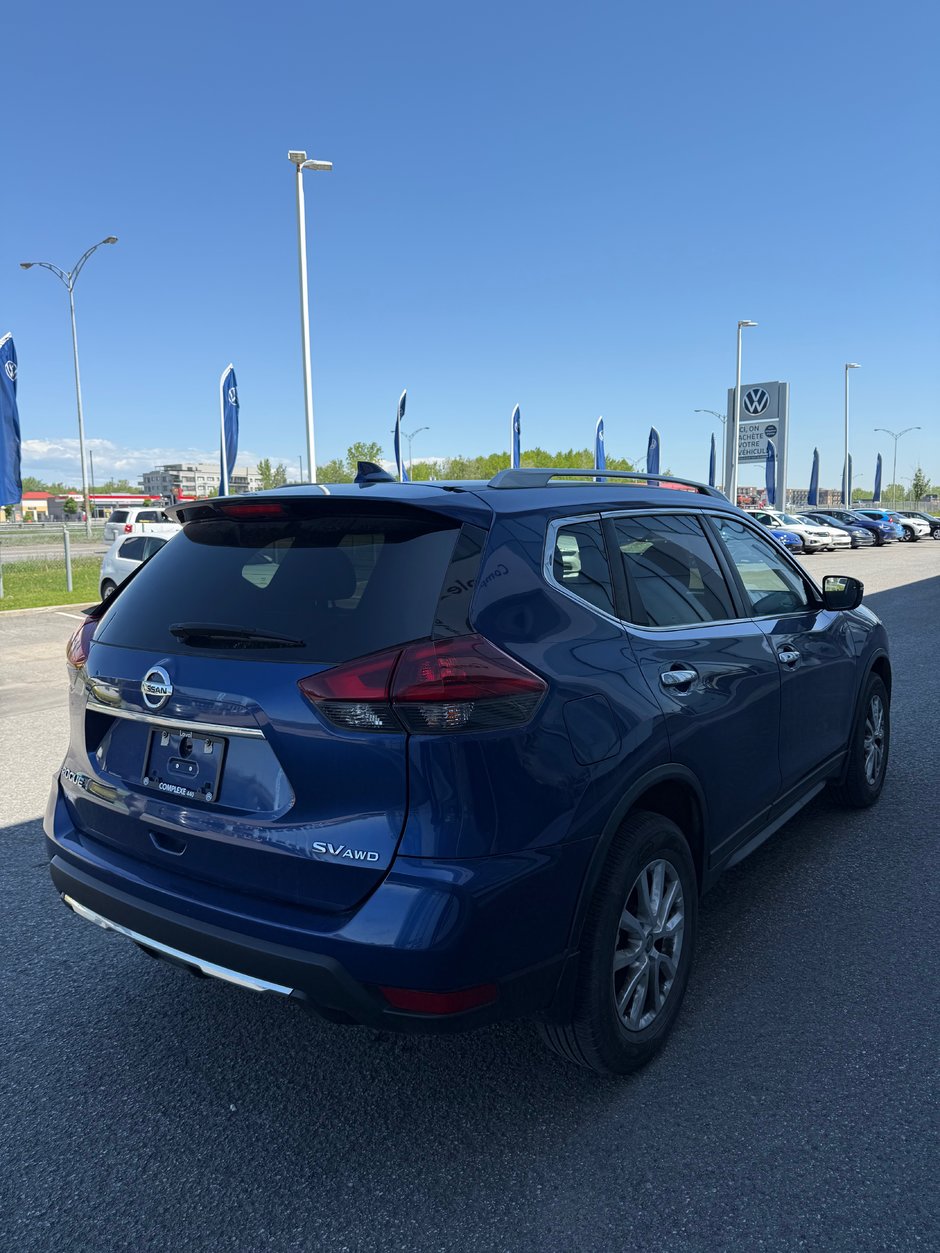 2018 Nissan Rogue Sv awd-3