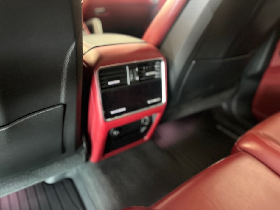 2019 Porsche Cayenne Turbo-13