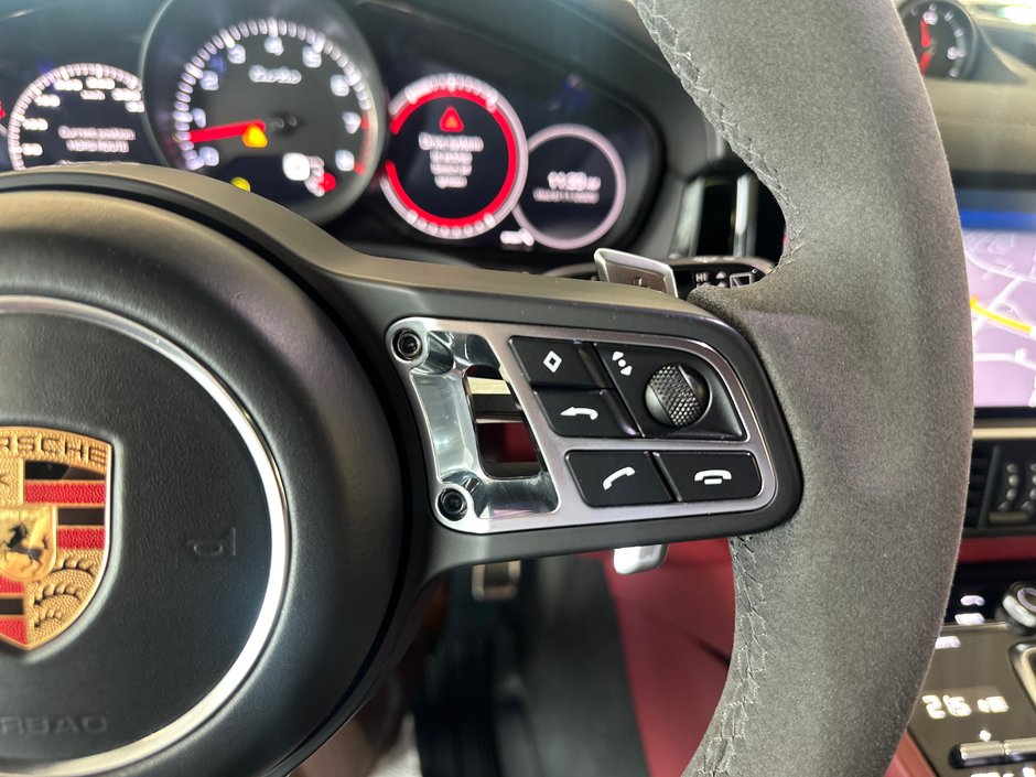 2019 Porsche Cayenne Turbo-26