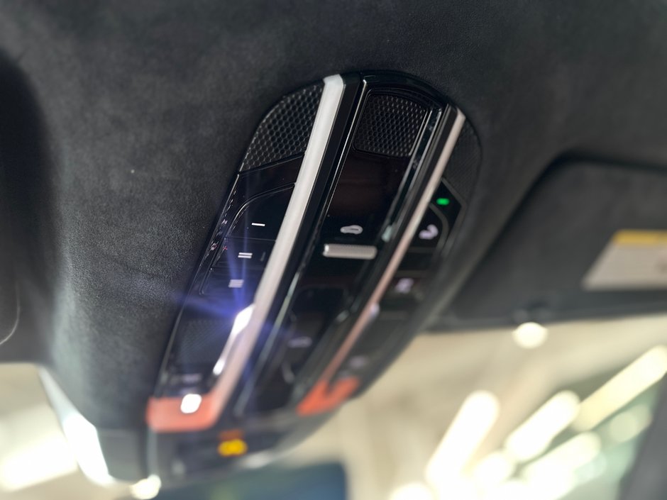 2019 Porsche Cayenne Turbo-28