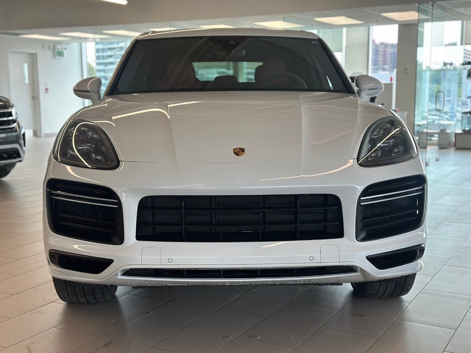 2019 Porsche Cayenne Turbo-2
