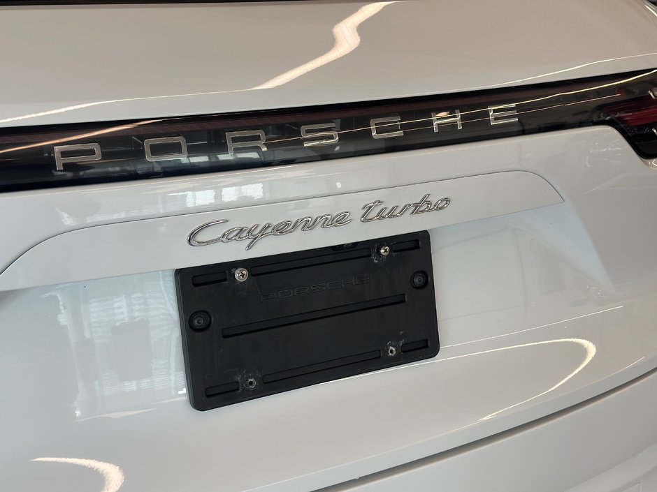 2019 Porsche Cayenne Turbo-8
