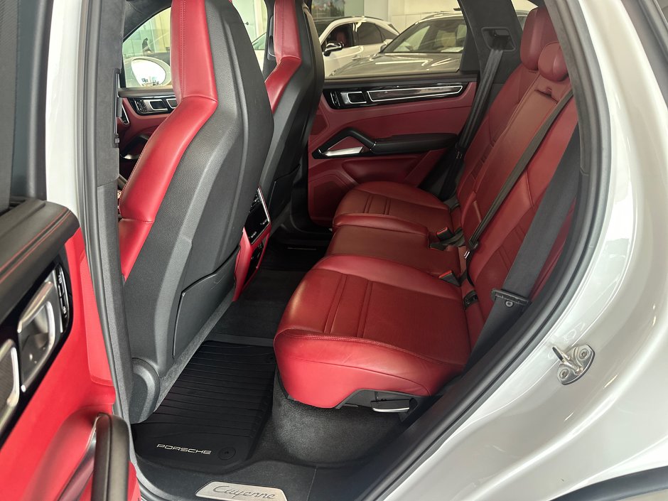 2019 Porsche Cayenne Turbo-11