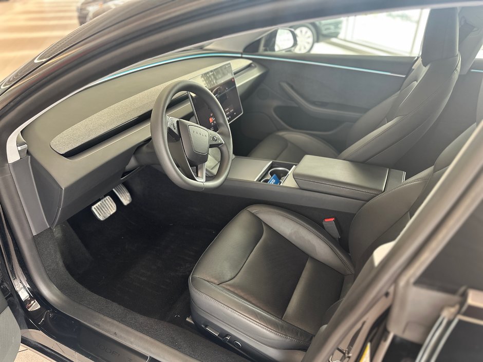 2024 Tesla MODEL 3 Awd long range-8