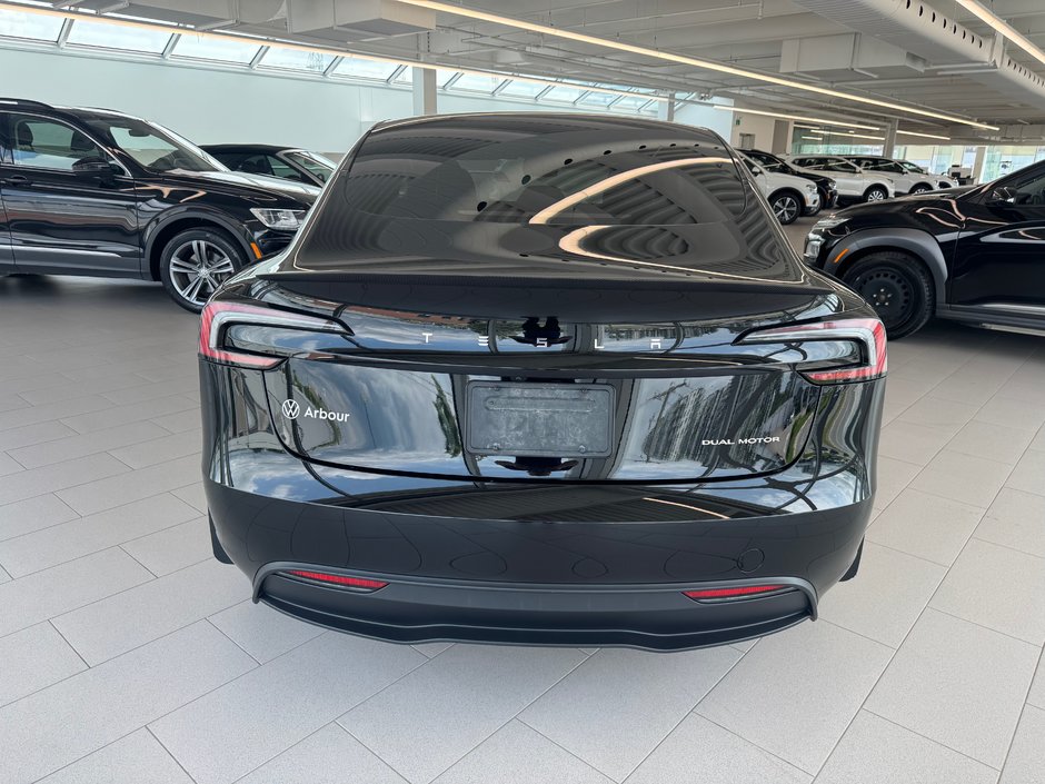 2024 Tesla MODEL 3 Awd long range-4