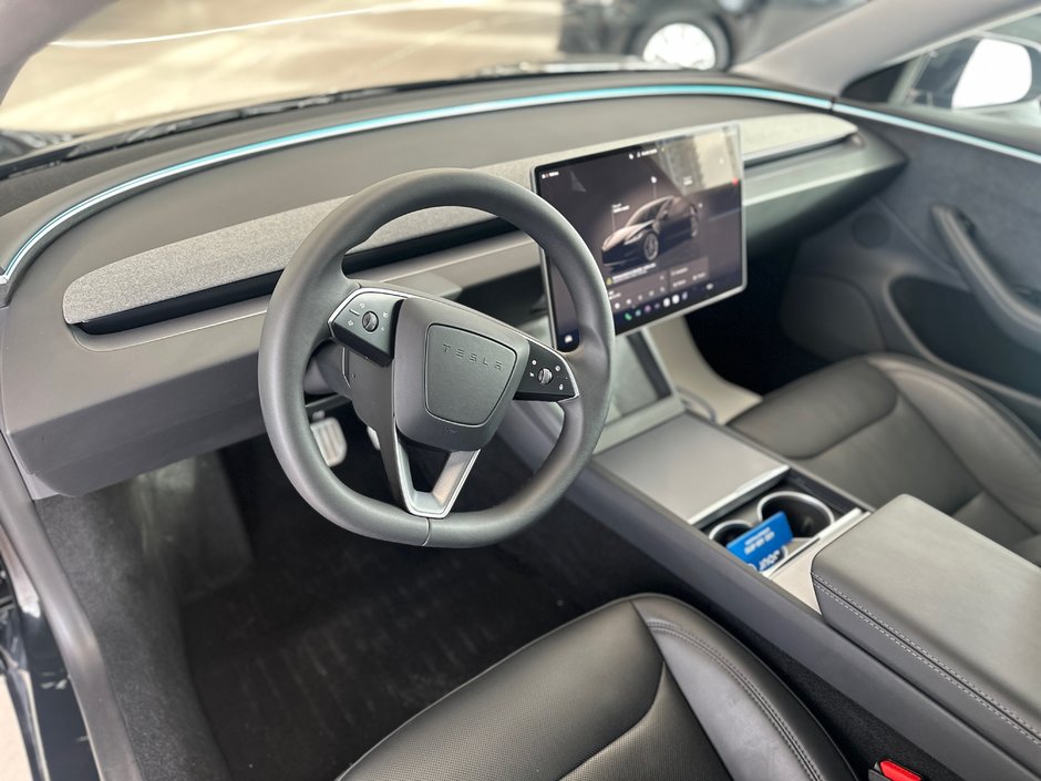 2024 Tesla MODEL 3 Awd long range-9
