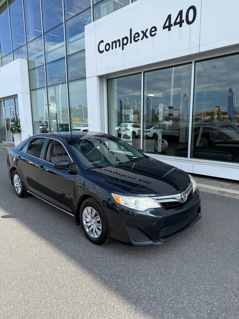 Toyota Camry  2014-0