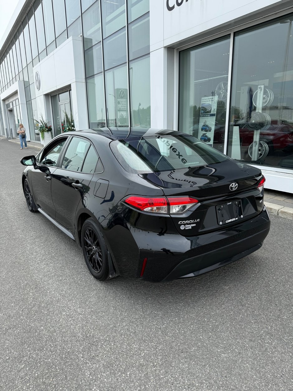 2020 Toyota Corolla-16