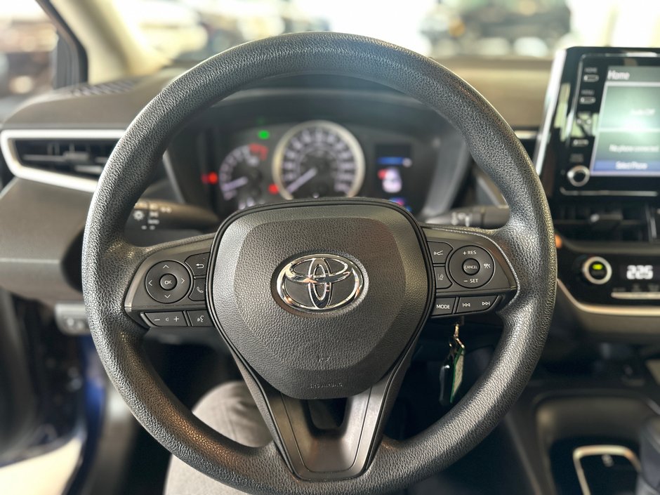 2020 Toyota Corolla Le-17