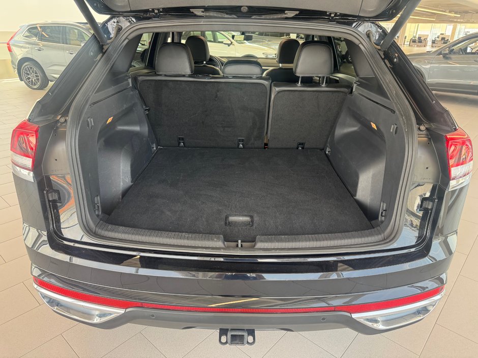 2021 Volkswagen Atlas Cross Sport Highline-20
