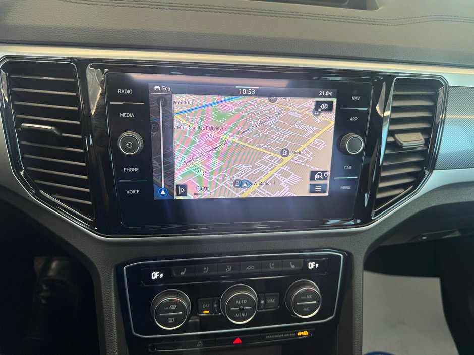 2021 Volkswagen Atlas Cross Sport Highline-13