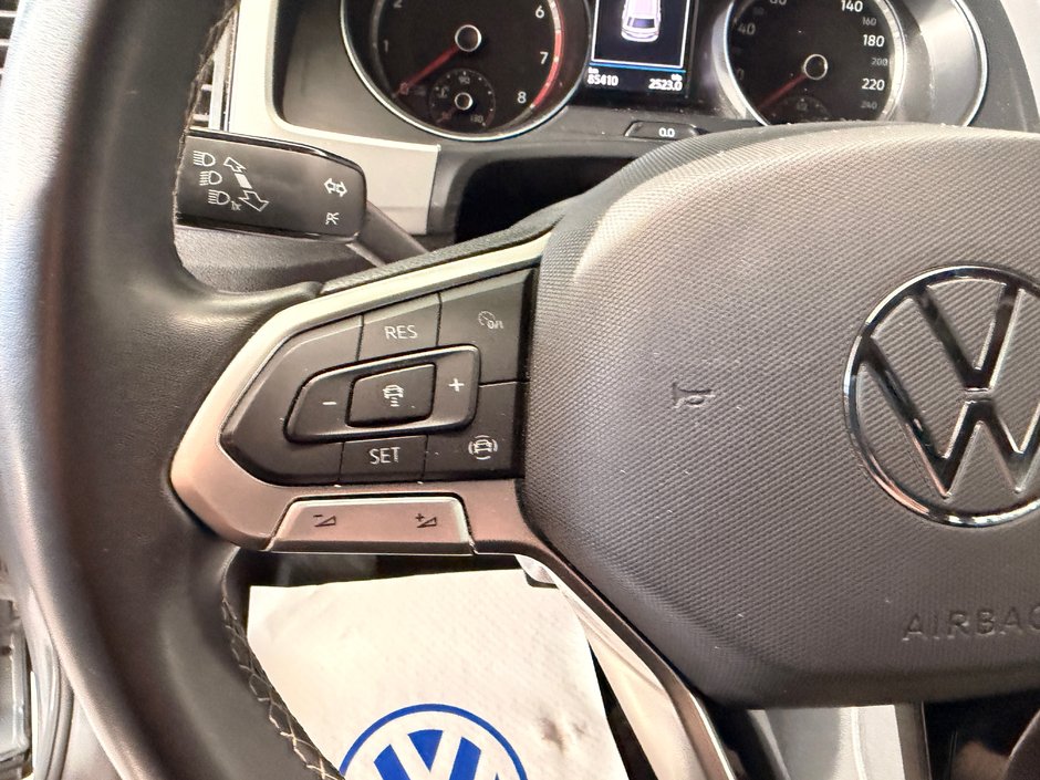 2021 Volkswagen Atlas Cross Sport Highline-22