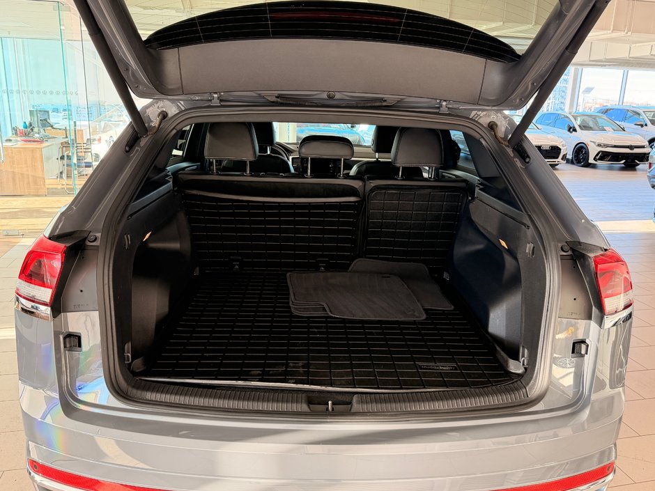 2021 Volkswagen Atlas Cross Sport Highline-8