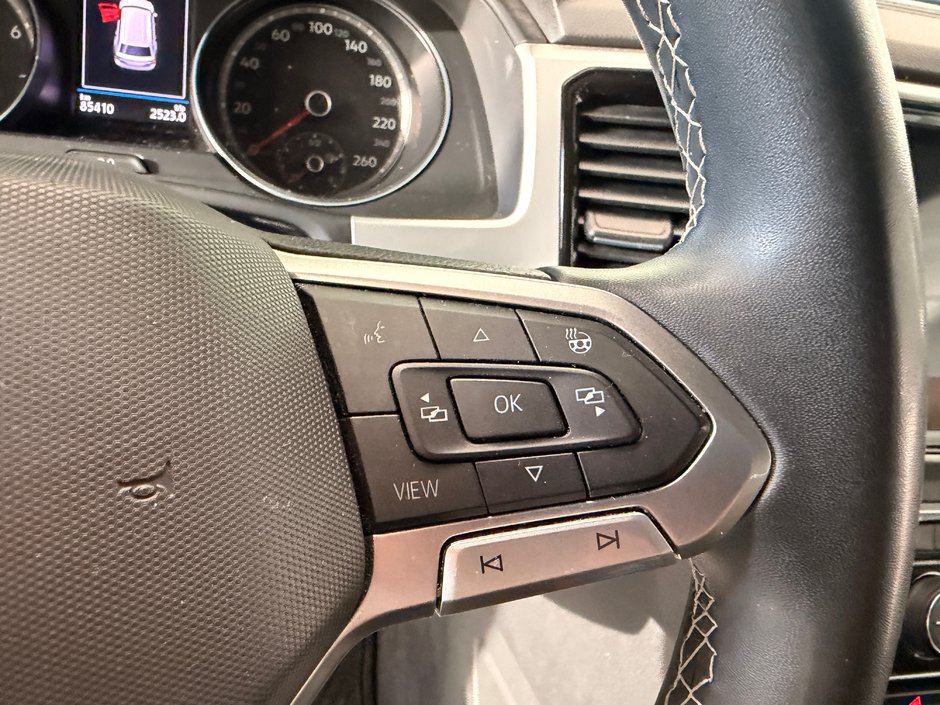 2021 Volkswagen Atlas Cross Sport Highline-21