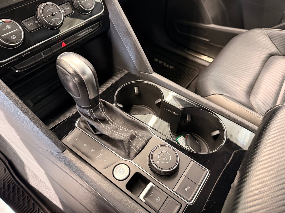 2021 Volkswagen Atlas Cross Sport Highline-20