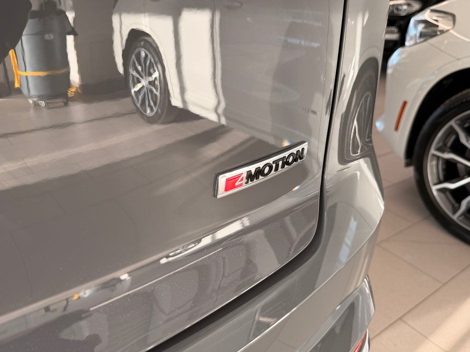 2021 Volkswagen Atlas Cross Sport Highline-7