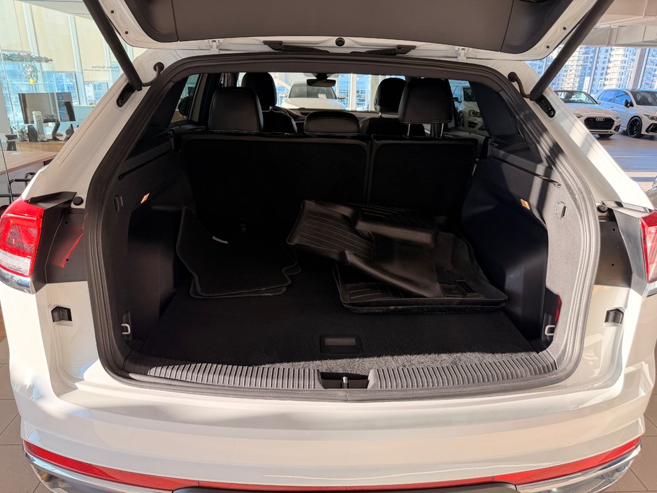 2021 Volkswagen Atlas Cross Sport Execline-9