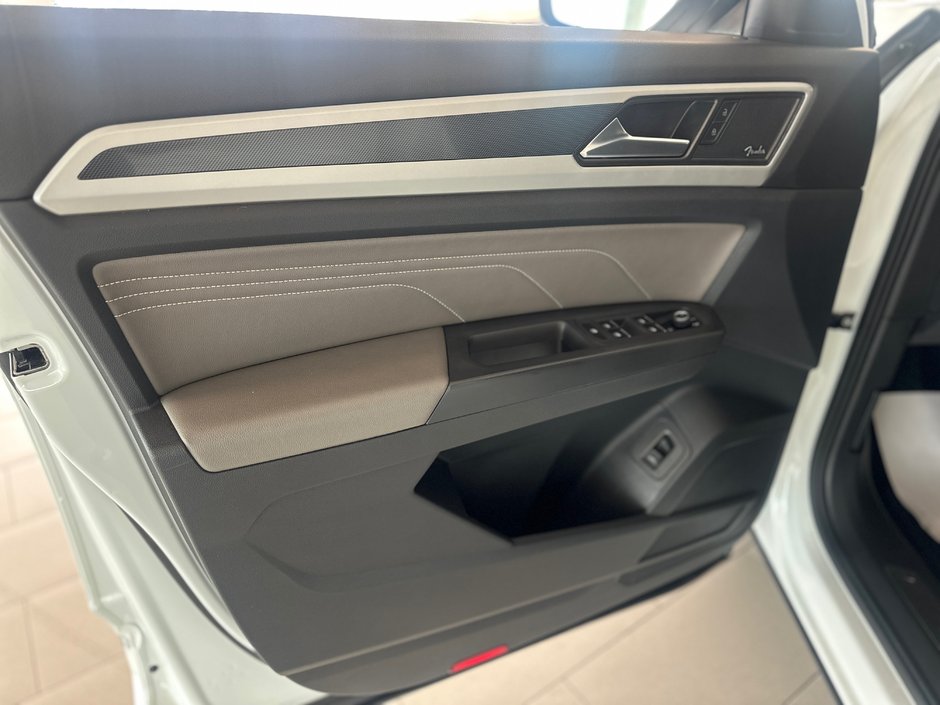 2022 Volkswagen Atlas Cross Sport Execline-13