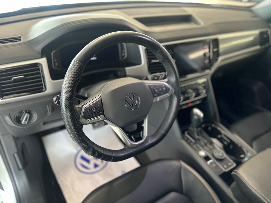 2022 Volkswagen Atlas Cross Sport Execline-16
