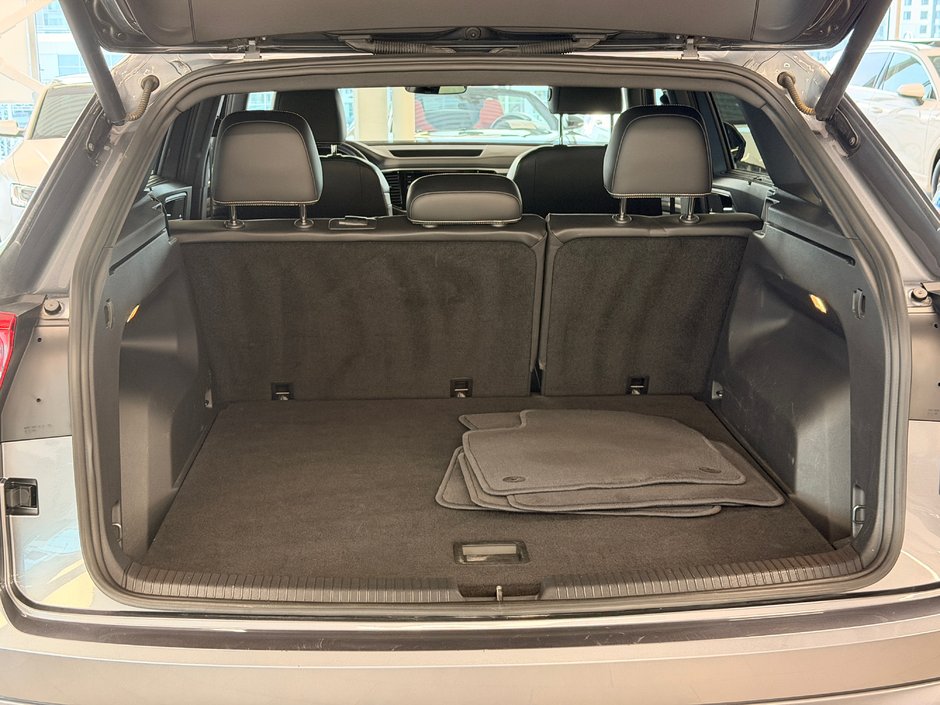 2022 Volkswagen Atlas Cross Sport Highline-8