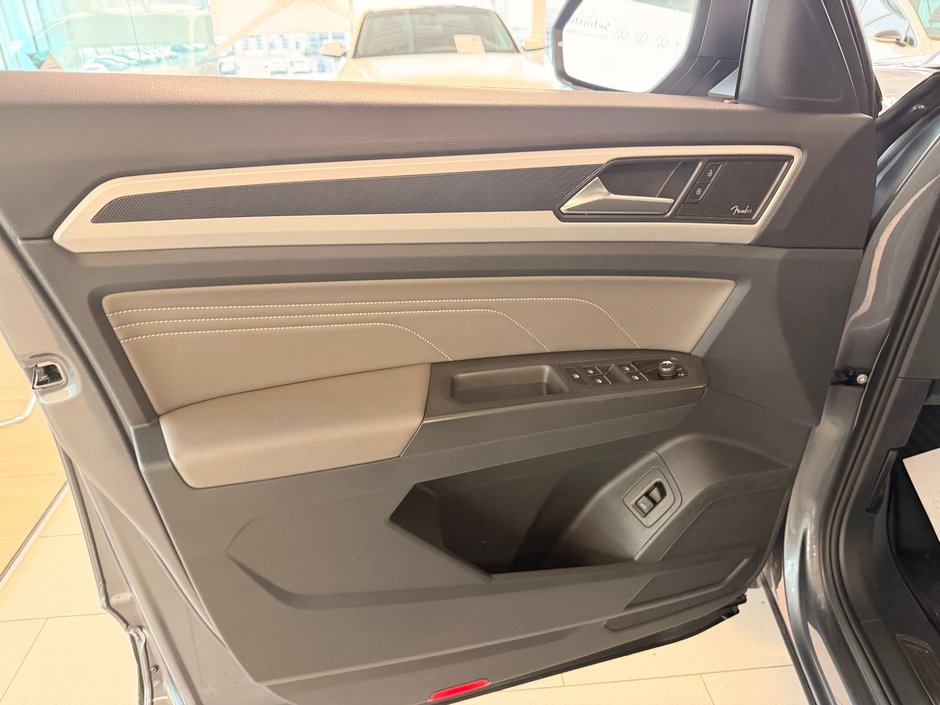 2022 Volkswagen Atlas Cross Sport Highline-16