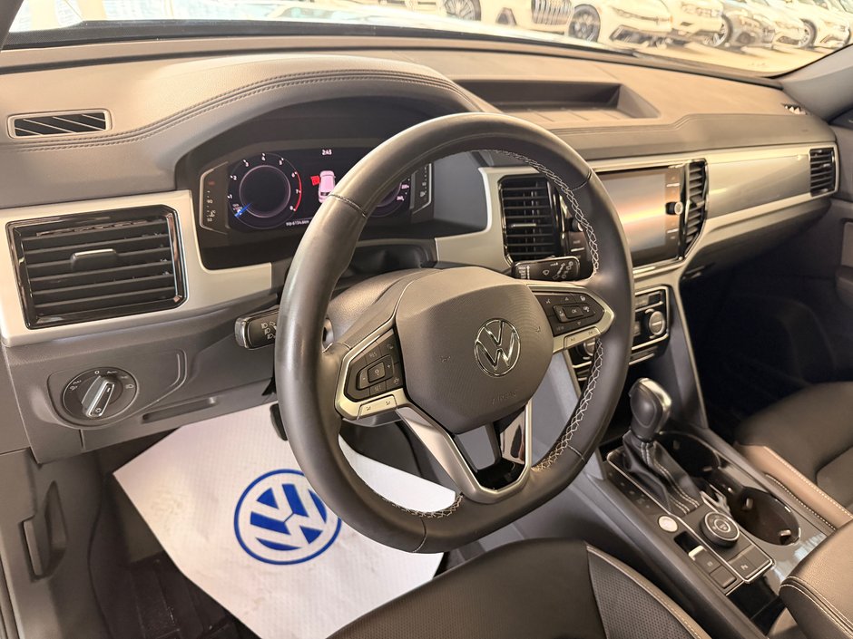 2022 Volkswagen Atlas Cross Sport Highline-17