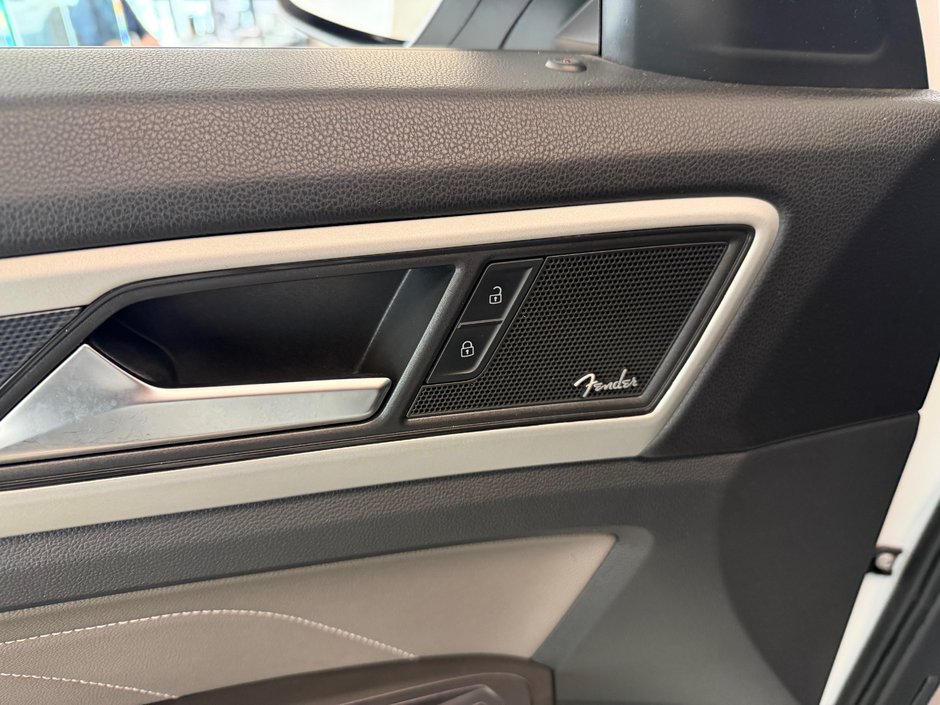 2022 Volkswagen Atlas Cross Sport Execline-7