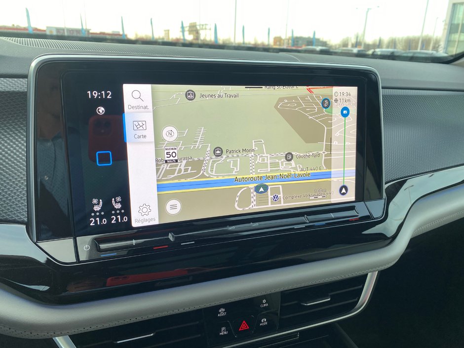 2025 Volkswagen Atlas Cross Sport Execline-7