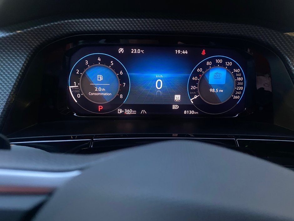 2025 Volkswagen Atlas Cross Sport Execline-6