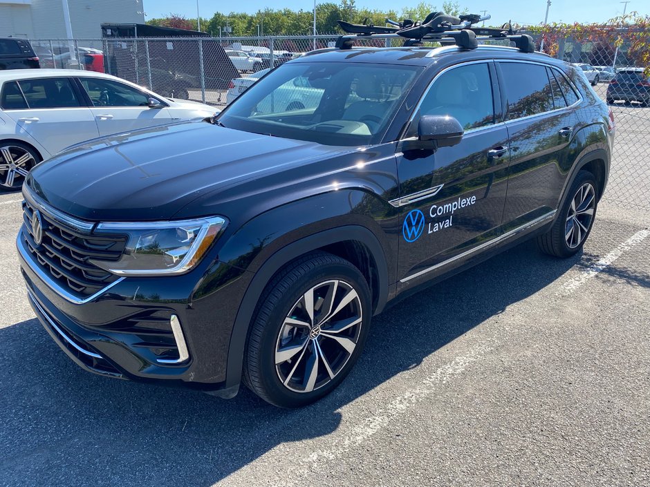 2025 Volkswagen Atlas Cross Sport Execline-10