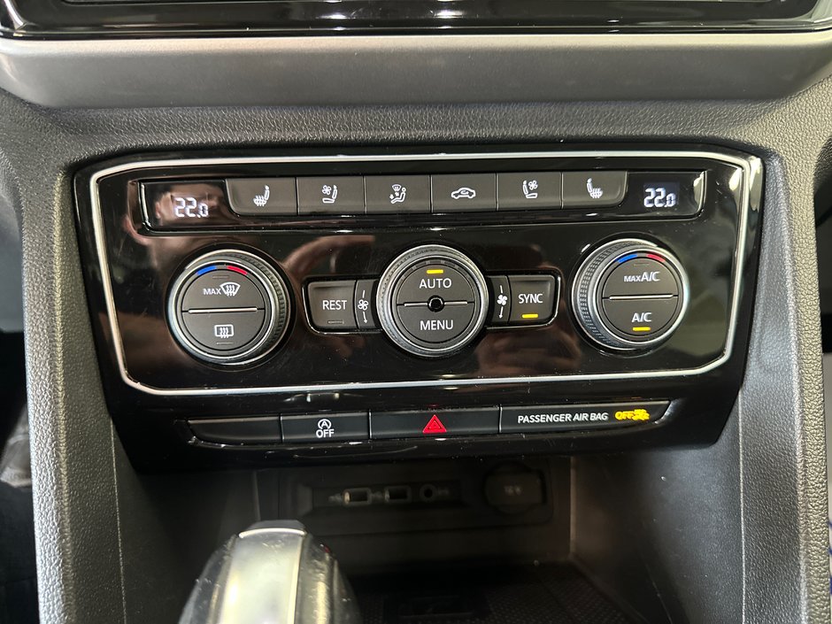 2021 Volkswagen Atlas Execline-27
