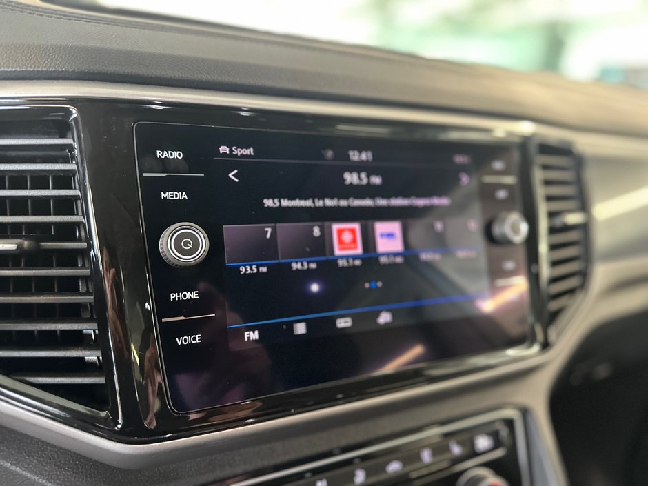 2021 Volkswagen Atlas Execline-25