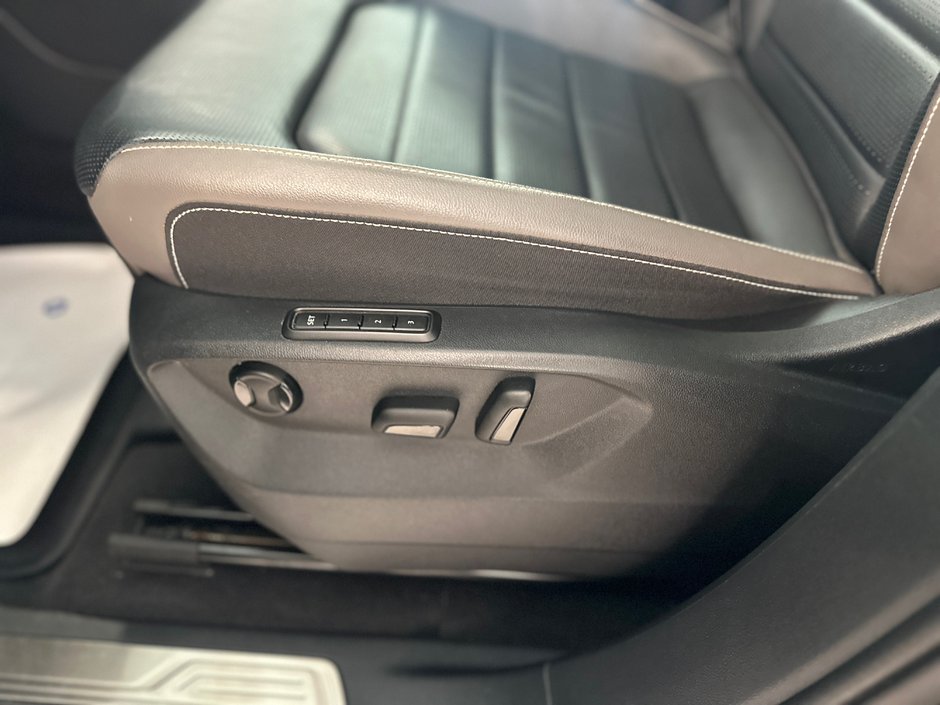 Volkswagen Atlas Execline 2022-15