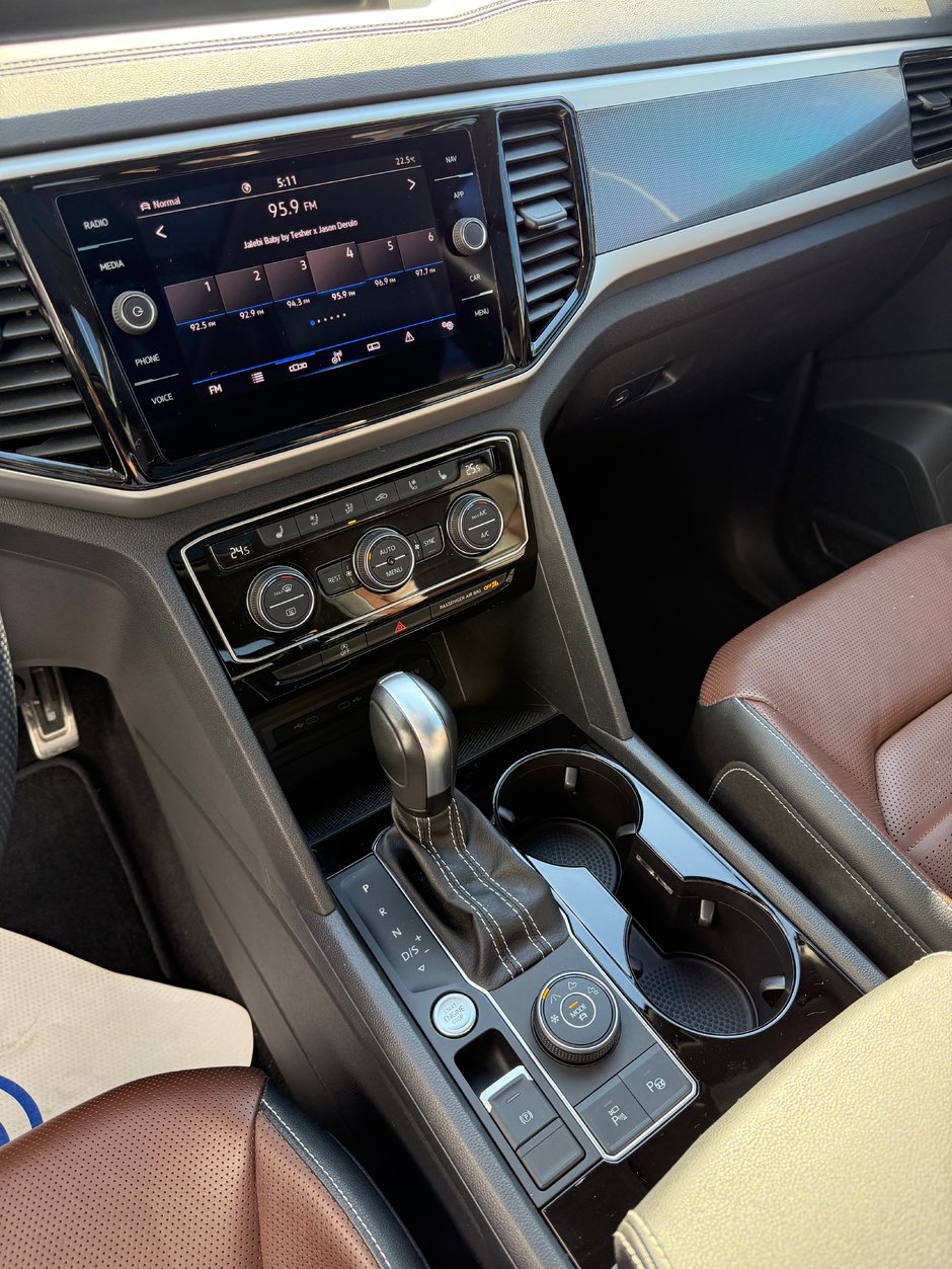2023 Volkswagen Atlas Execline-14