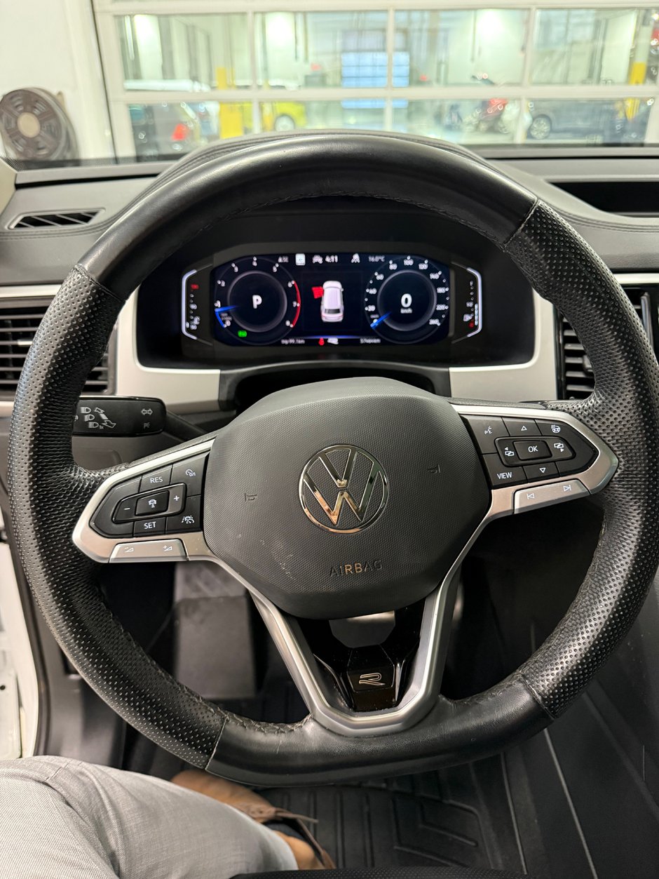 2023 Volkswagen Atlas Execline-13