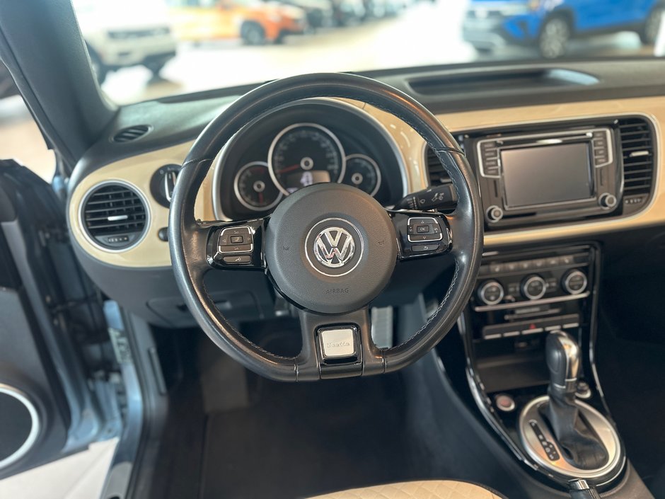 Volkswagen Beetle Convertible Wolfsburg Edition 2019-9