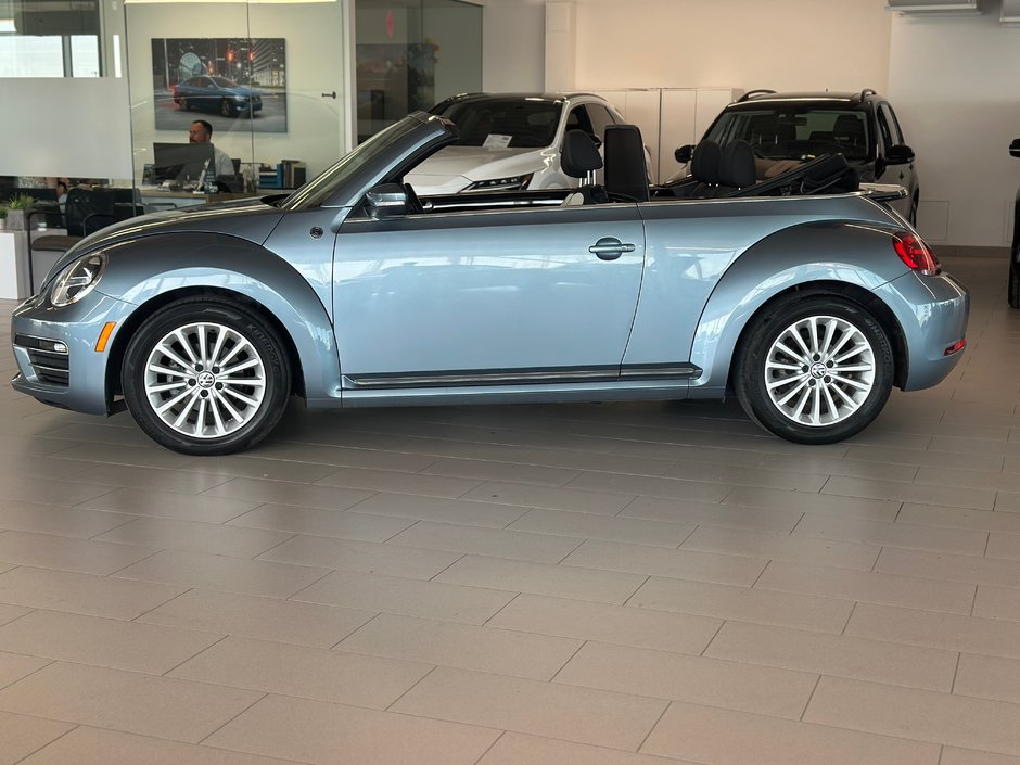 Volkswagen Beetle Convertible Wolfsburg Edition 2019-3