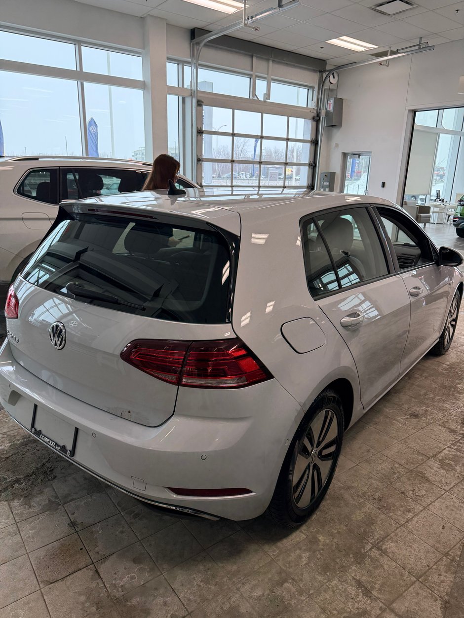 Volkswagen e-Golf Comfortline 2017-2